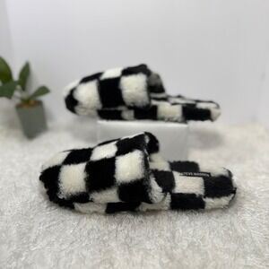 Steve Madden Fuzzy Slippers Medium Black and White Checkered